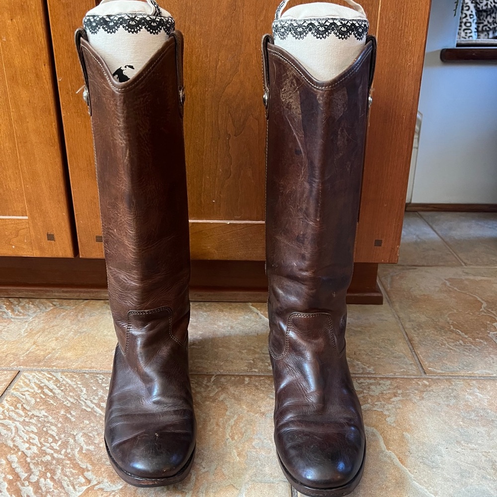 Frye Melissa Button Boot - Picture 5 of 6
